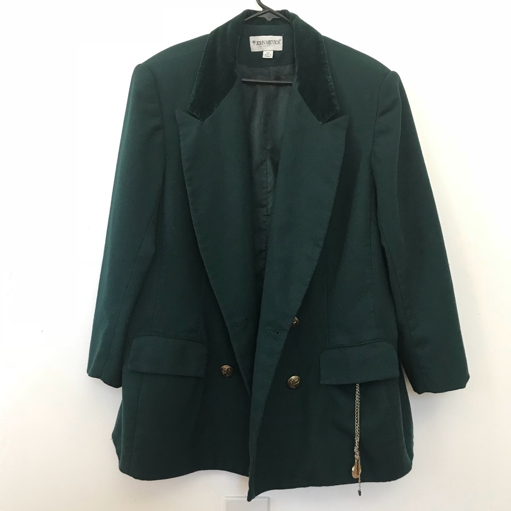 Vintage-style plus size blazer